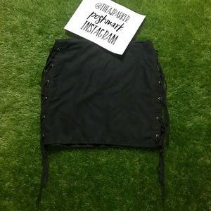 Timing L Black Tassel Mini Skirt